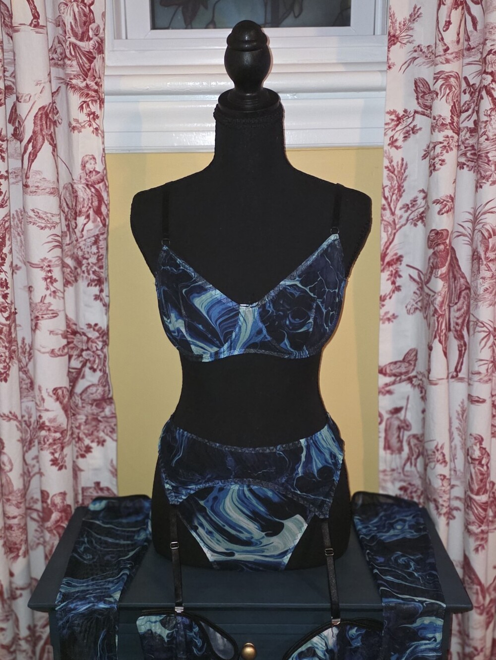 Blue Marble Lingerie Garter Set Stockings Gloves
